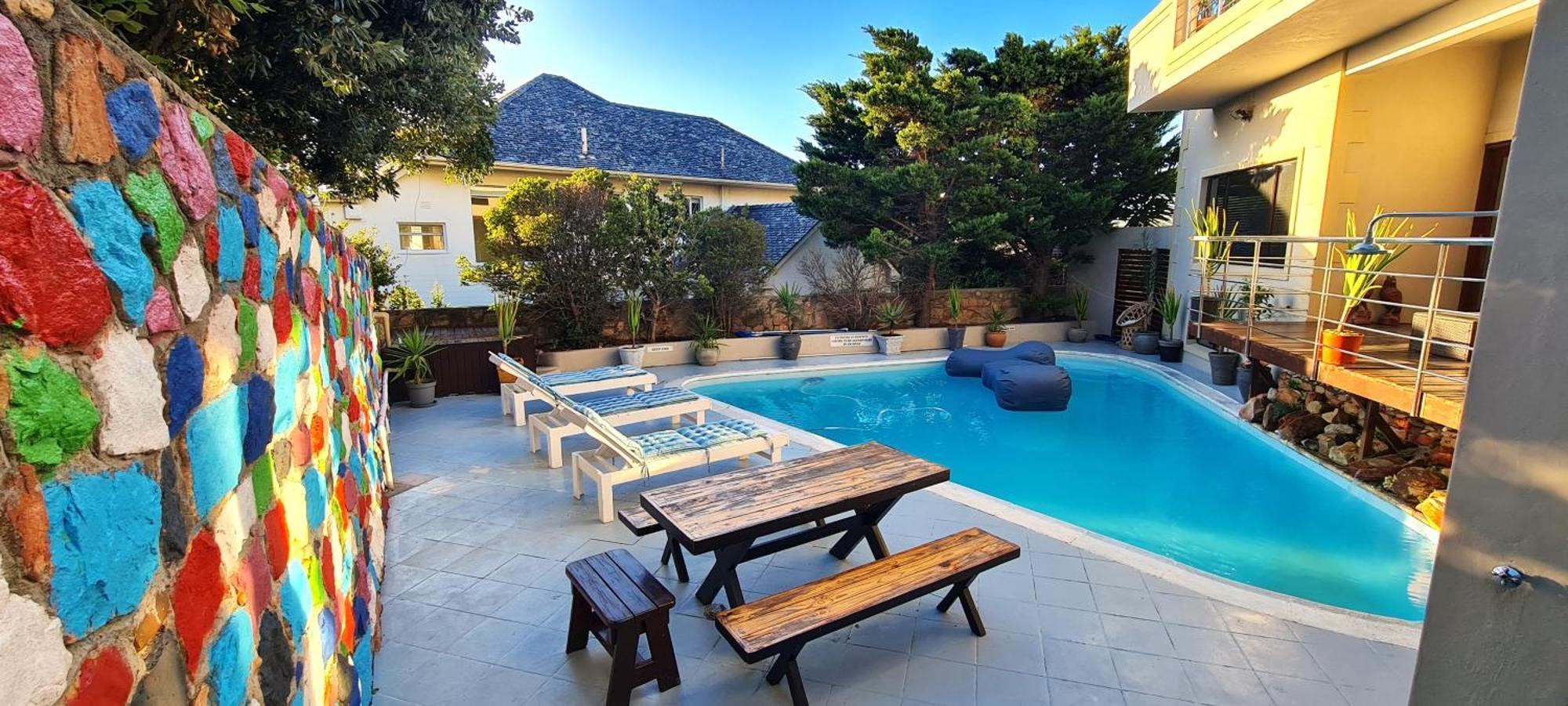 African Groove Camps Bay Cape Town Exterior photo